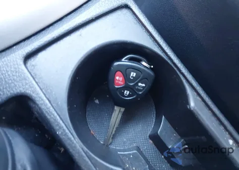 2010 Toyota Corolla S из США, поврежденный, VIN 1NXBU4EE8AZ343167